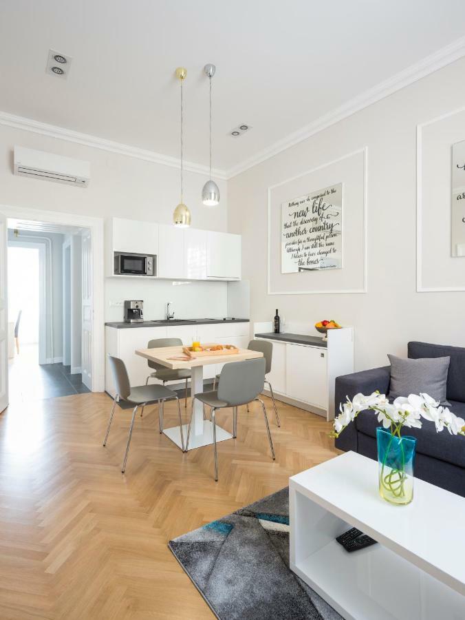 White Rose Apartment زغرب المظهر الخارجي الصورة
