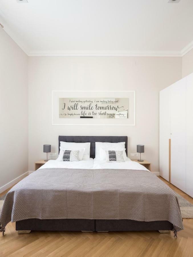 White Rose Apartment زغرب المظهر الخارجي الصورة